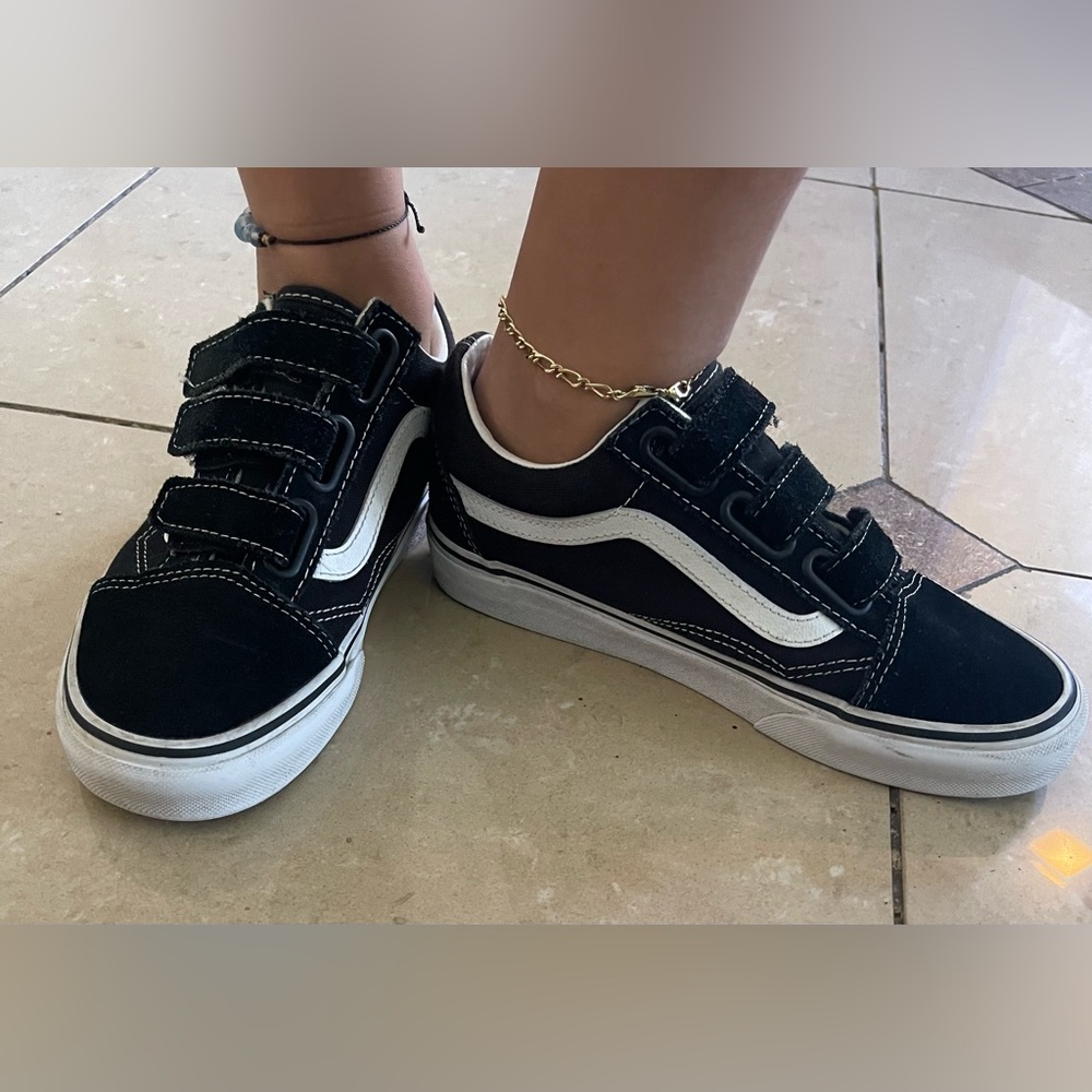Vans Old Skool V shoes make getting out the door easy & efficient Men’s 5.5 Wm 7